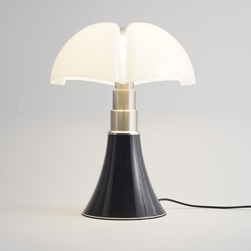 Petal Shade Table Lamp