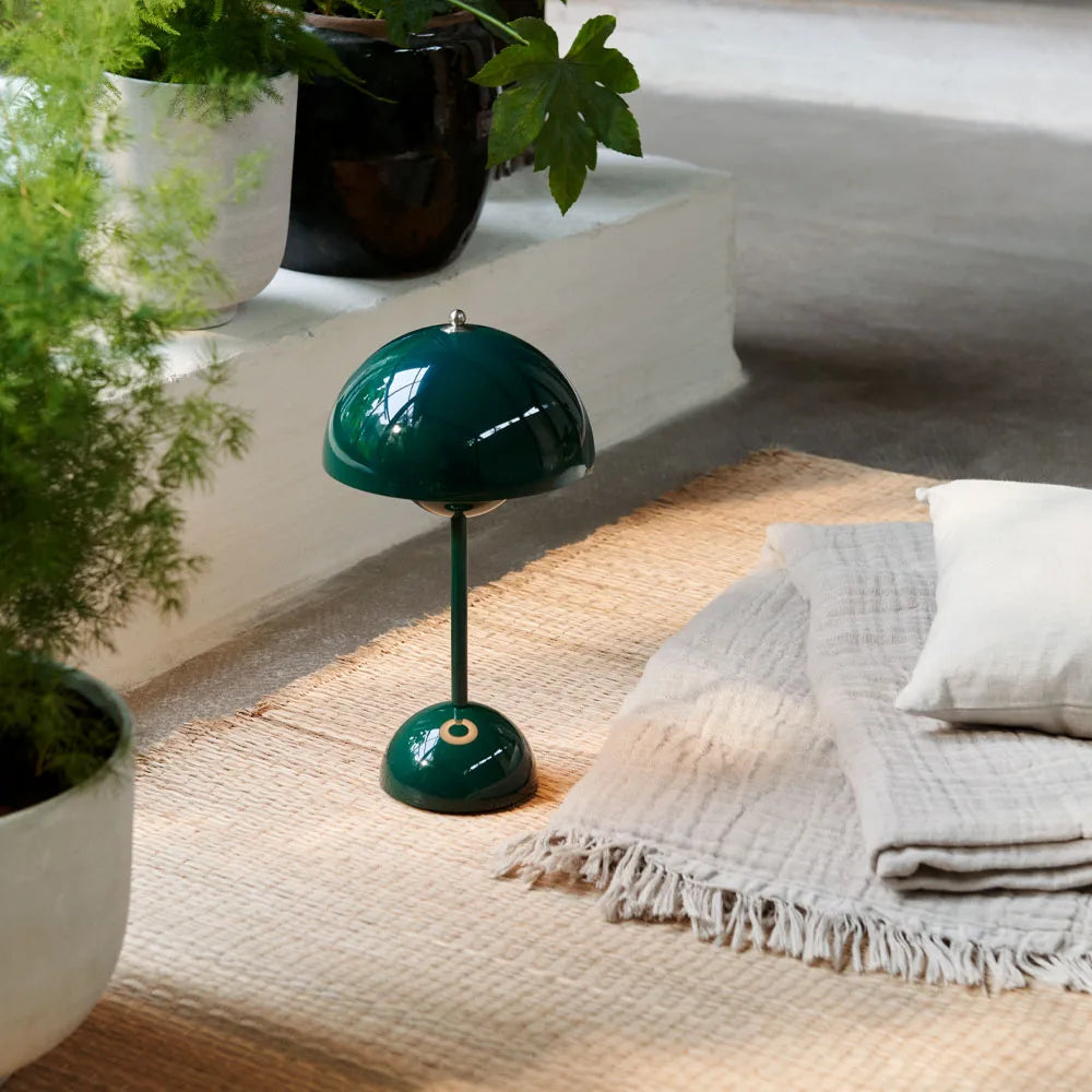 Rounded Dome LED Table Lamp
