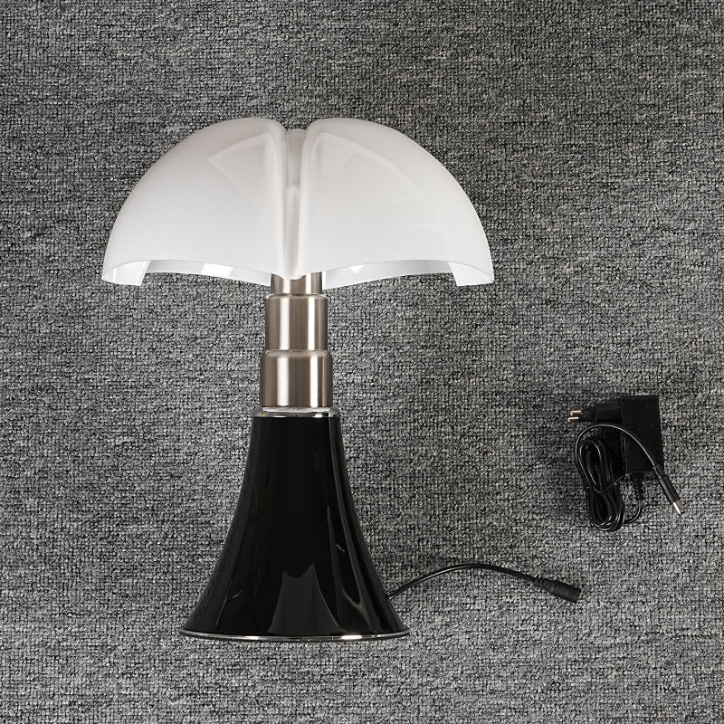 Petal Shade Table Lamp