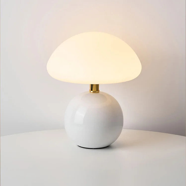 Mushroom Shade Table Lamp